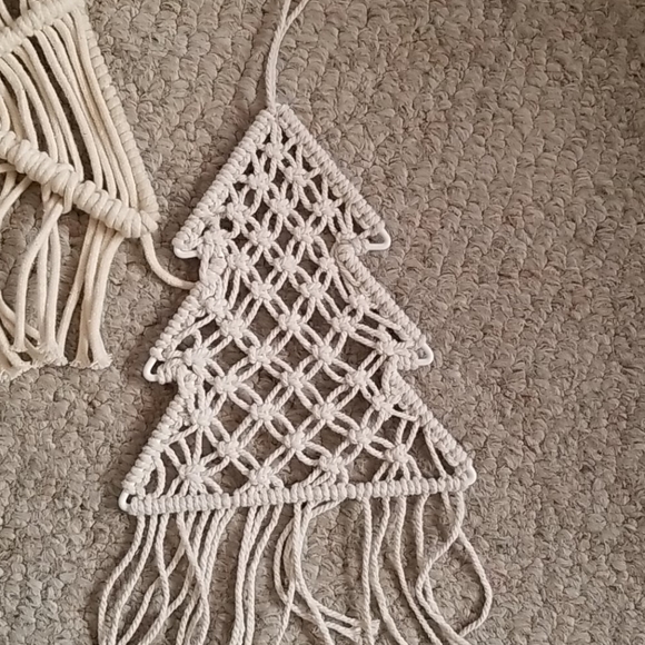 Vintage Macrame Holiday Star and Tree - Picture 3 of 5